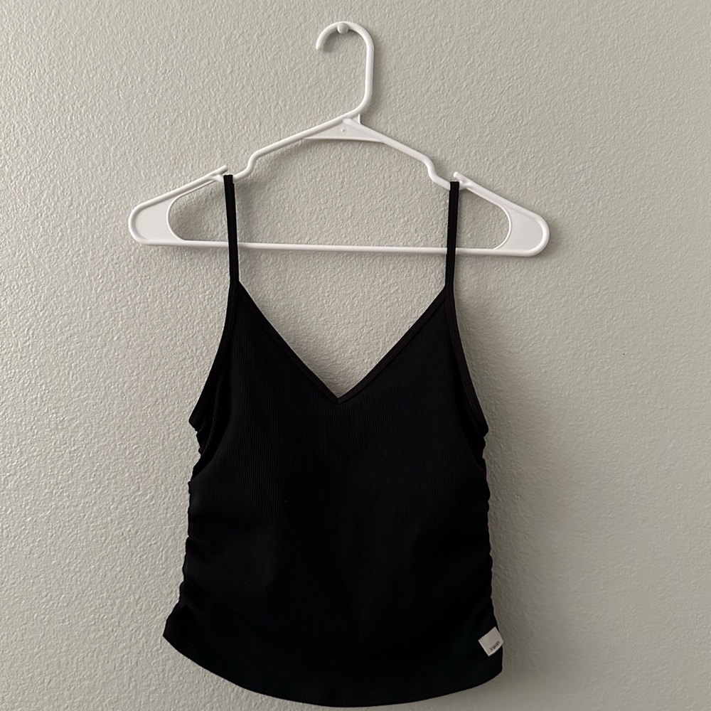 Vuori women’s black tank top size medium